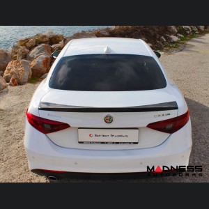 Alfa Romeo Giulia Trunk Spoiler - Carbon Fiber - Stile Italia